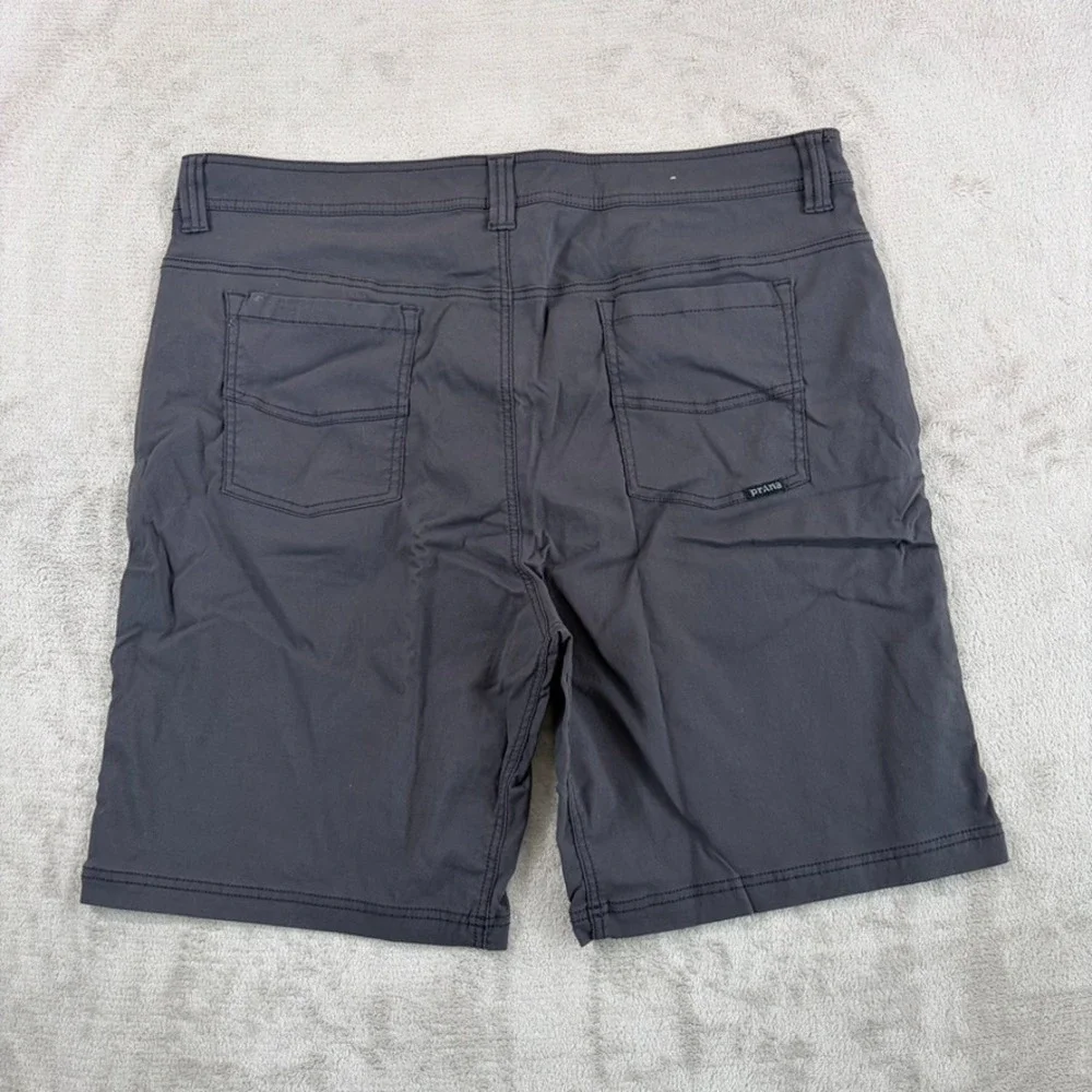 prAna Brion Quick Dry Stretch Performance Shorts in Charcoal Men 40 Hiking